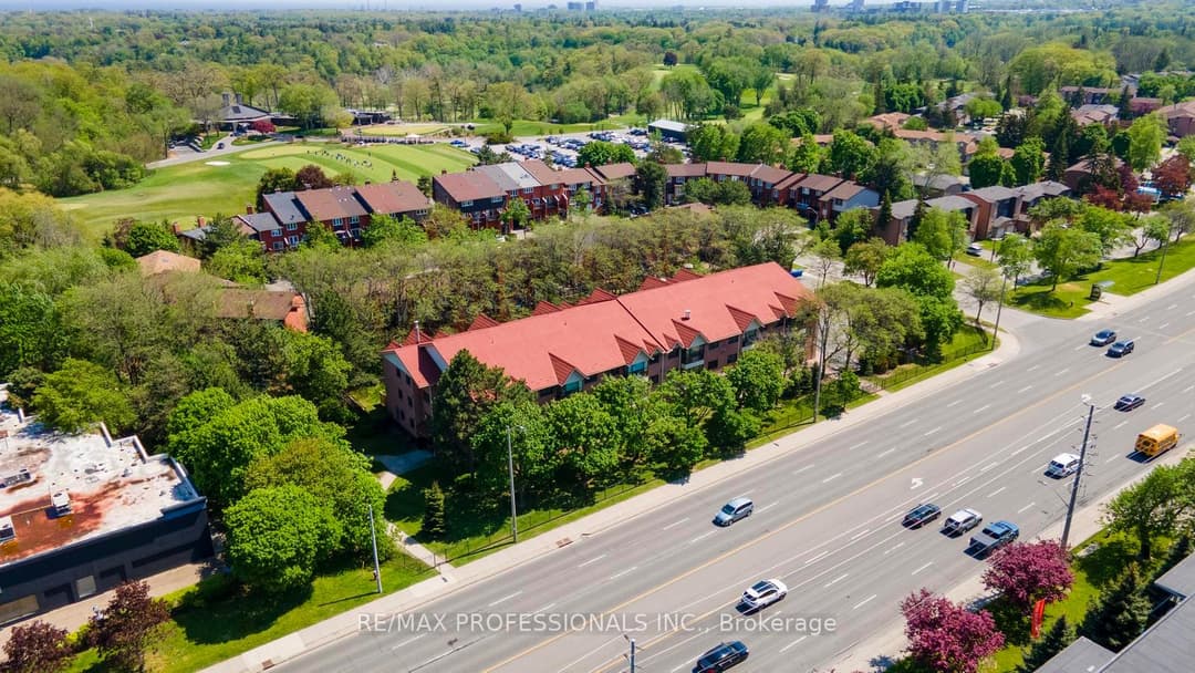 1275 Cornerbrook Place Unit 313, Mississauga