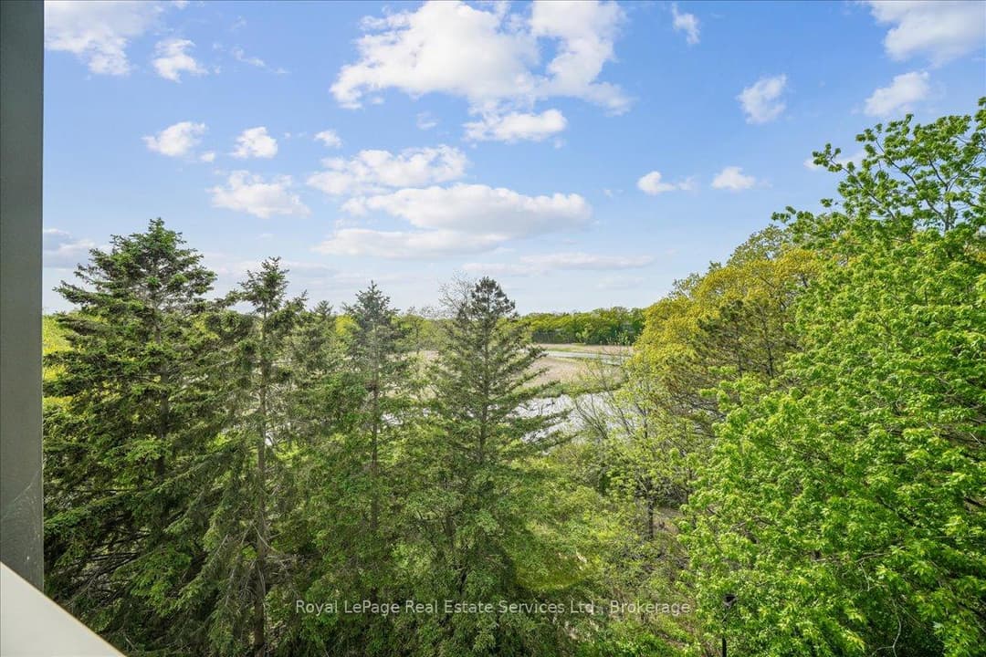 2511 Lakeshore Road Unit 405, Oakville