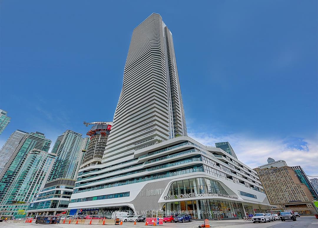 28 Freeland Street Unit 902, Regent Park / Cabbagetown / St. James Town