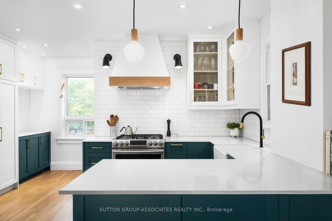 294 Glenholme Avenue, Forest Hill / Deer Park