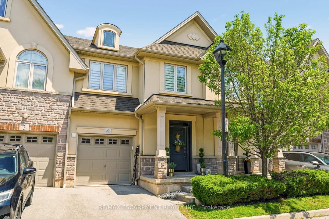 5056 New Street Unit 4, Burlington