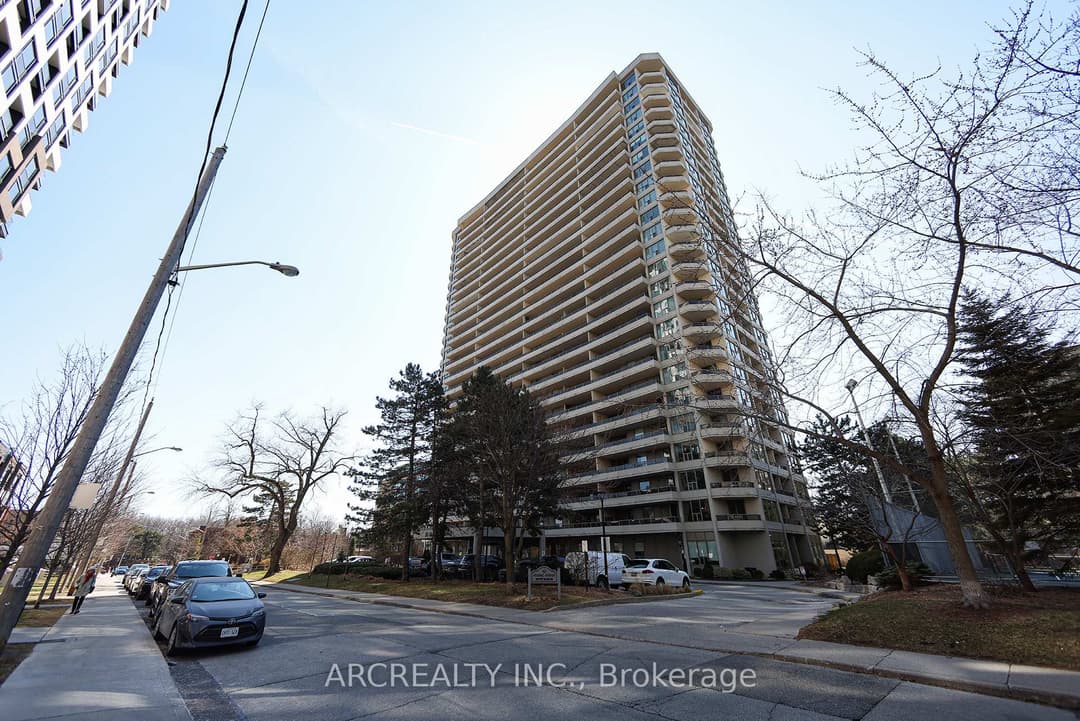 50 Quebec Avenue Unit 2401, Bloor West Village / Swansea