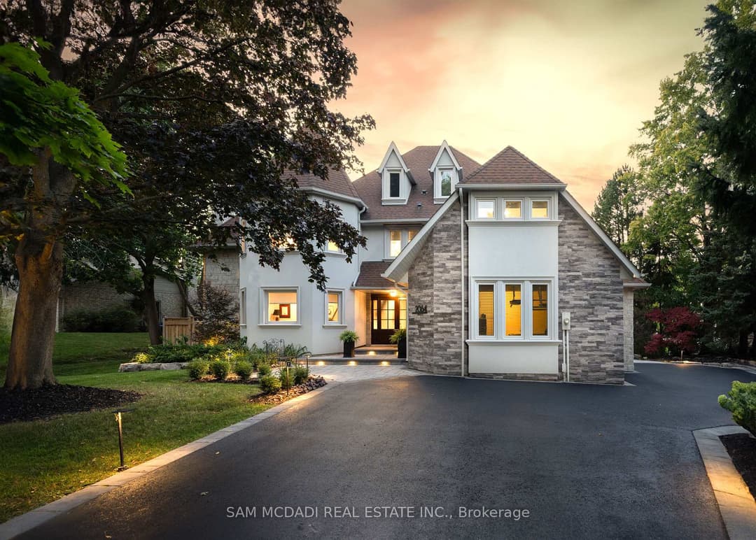 2064 Almira Court, Mississauga