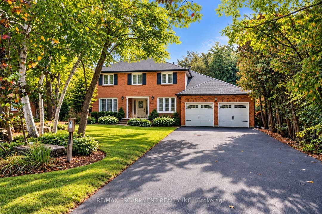 1094 Rebecca Street, Oakville
