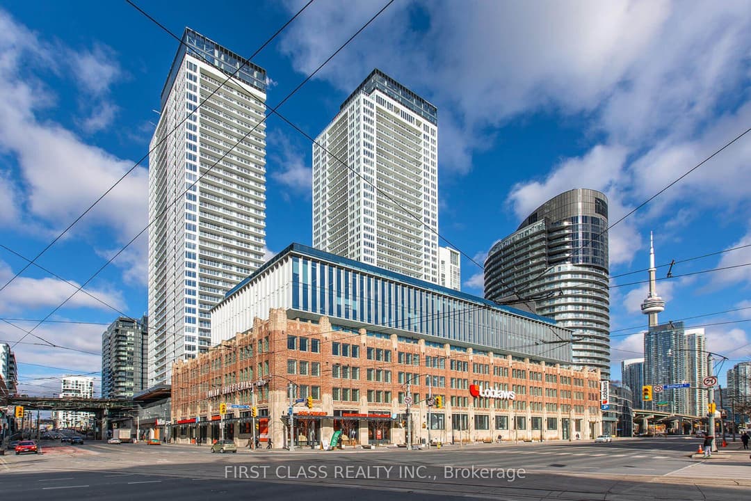 17 Bathurst Street Unit 915, Downtown Toronto / Waterfront