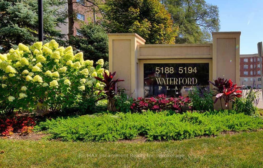 5188 Lakeshore Road Unit 310, Burlington