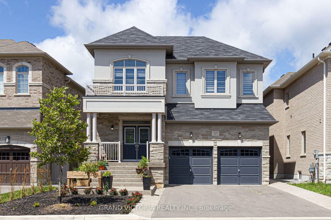 327 Humphrey Street, Hamilton