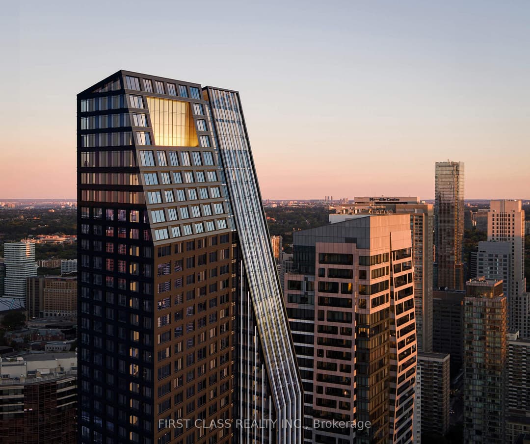 8 Wellesley Street Unit 905, Downtown Toronto / Waterfront