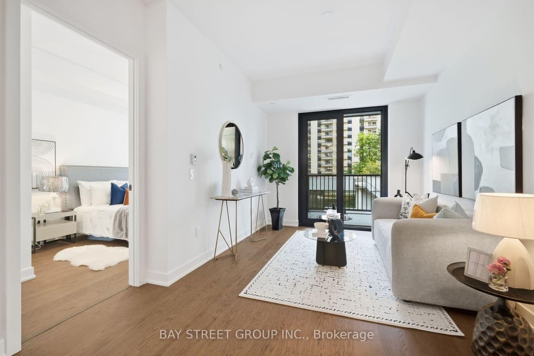 91 Montclair Avenue Unit 639, Forest Hill / Deer Park