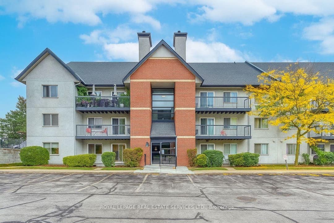 1450 Glen Abbey Gate Unit 911, Oakville