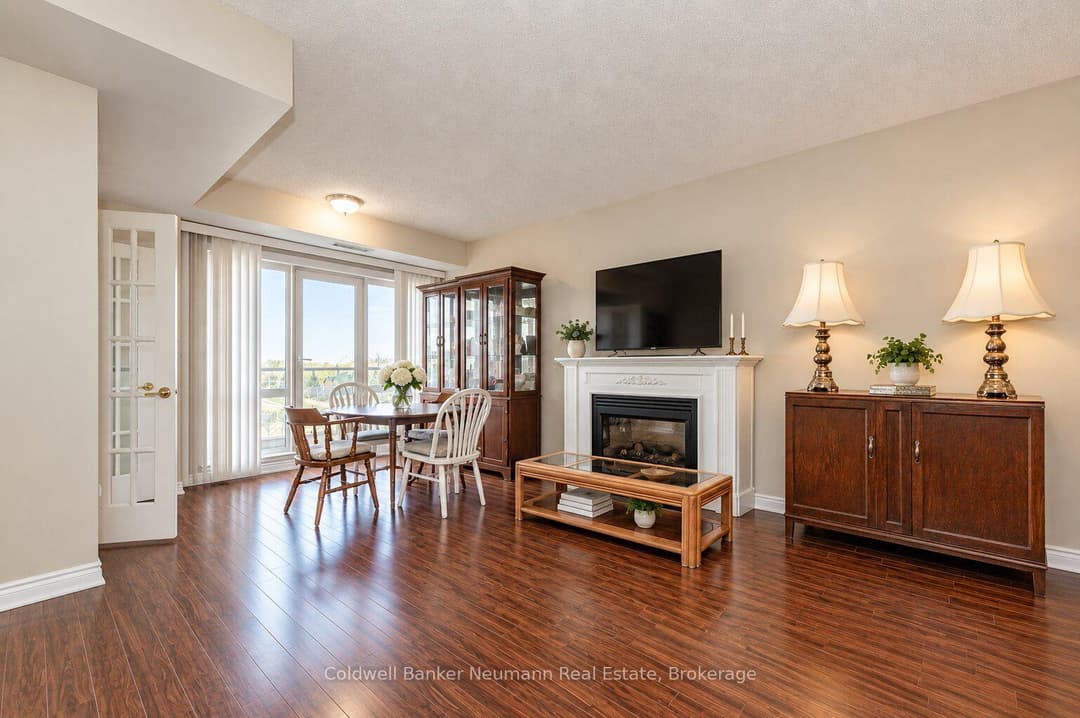 60 Old Mill Road Unit 409, Oakville