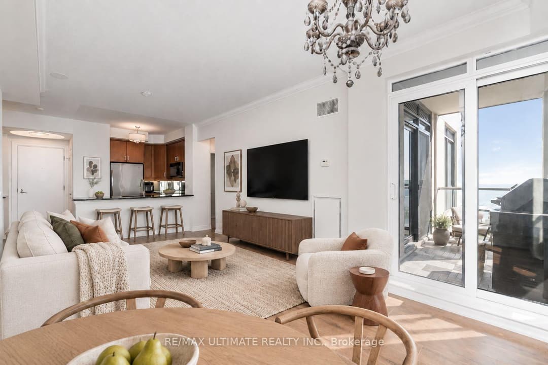 2083 Lake Shore Boulevard Unit 1213, Liberty Village / Parkdale / South Parkdale