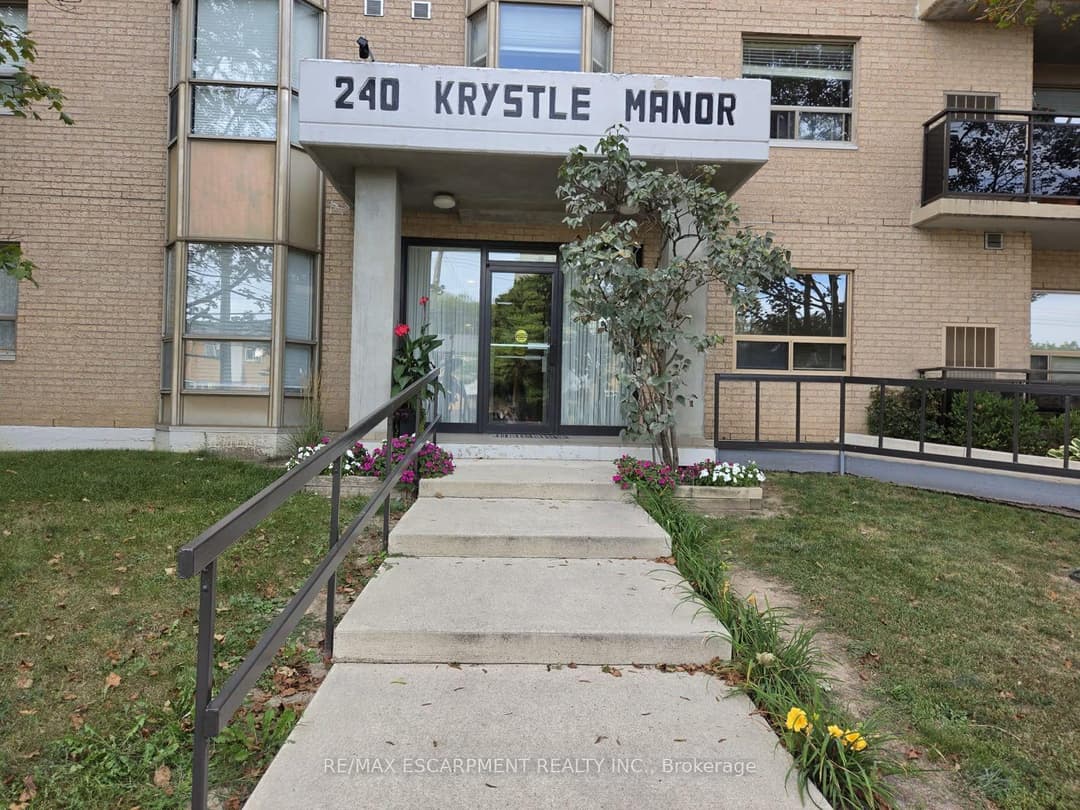 240 QUIGLEY Road Unit 201, Hamilton