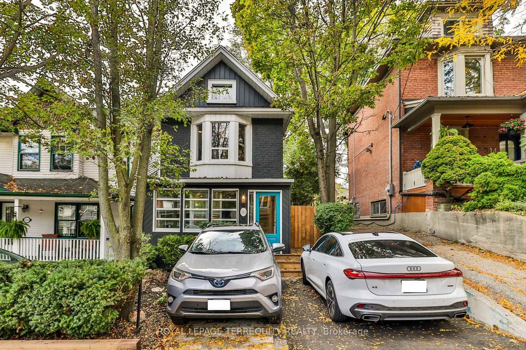 312 Kenilworth Avenue, The Beaches / Upper Beaches