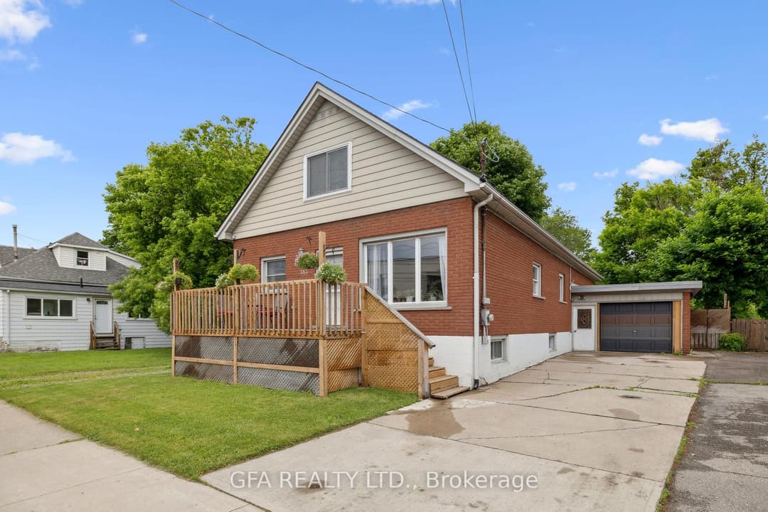 313 Upper Gage Avenue, Hamilton