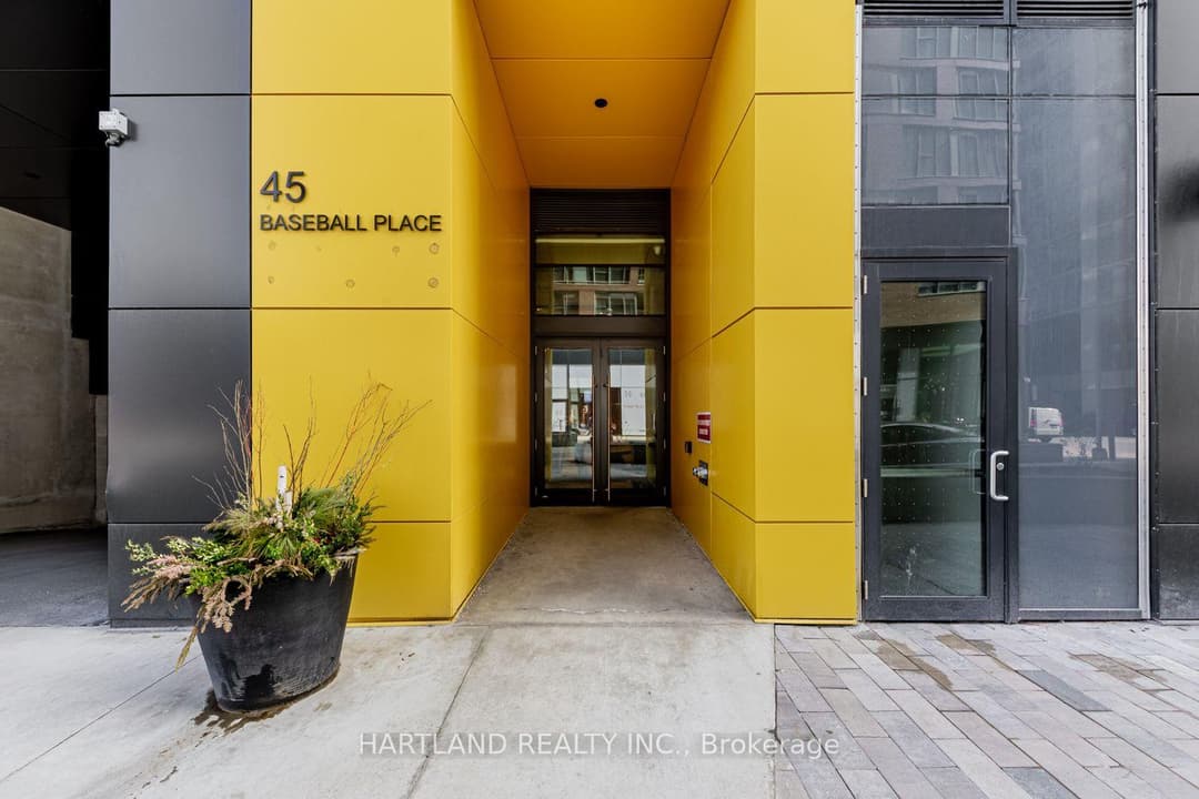 45 Baseball Place Unit 1308, Riverdale / Leslieville