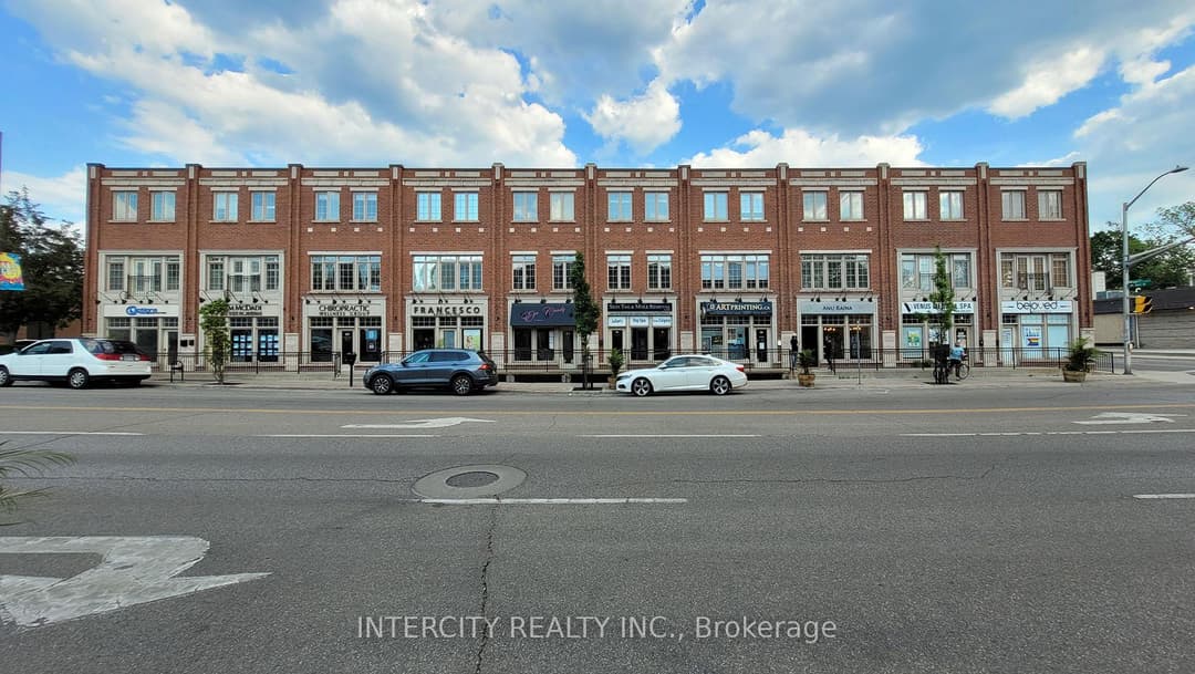 86 Lakeshore Road, Oakville