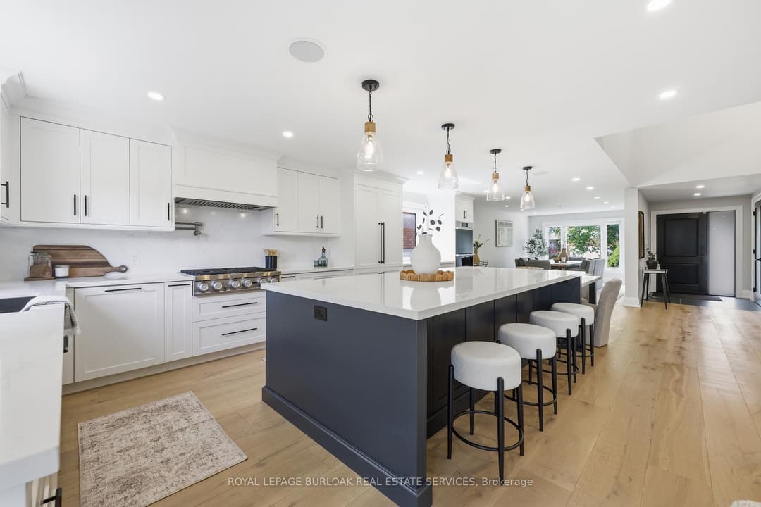 2029 Kempton Park Drive, Mississauga