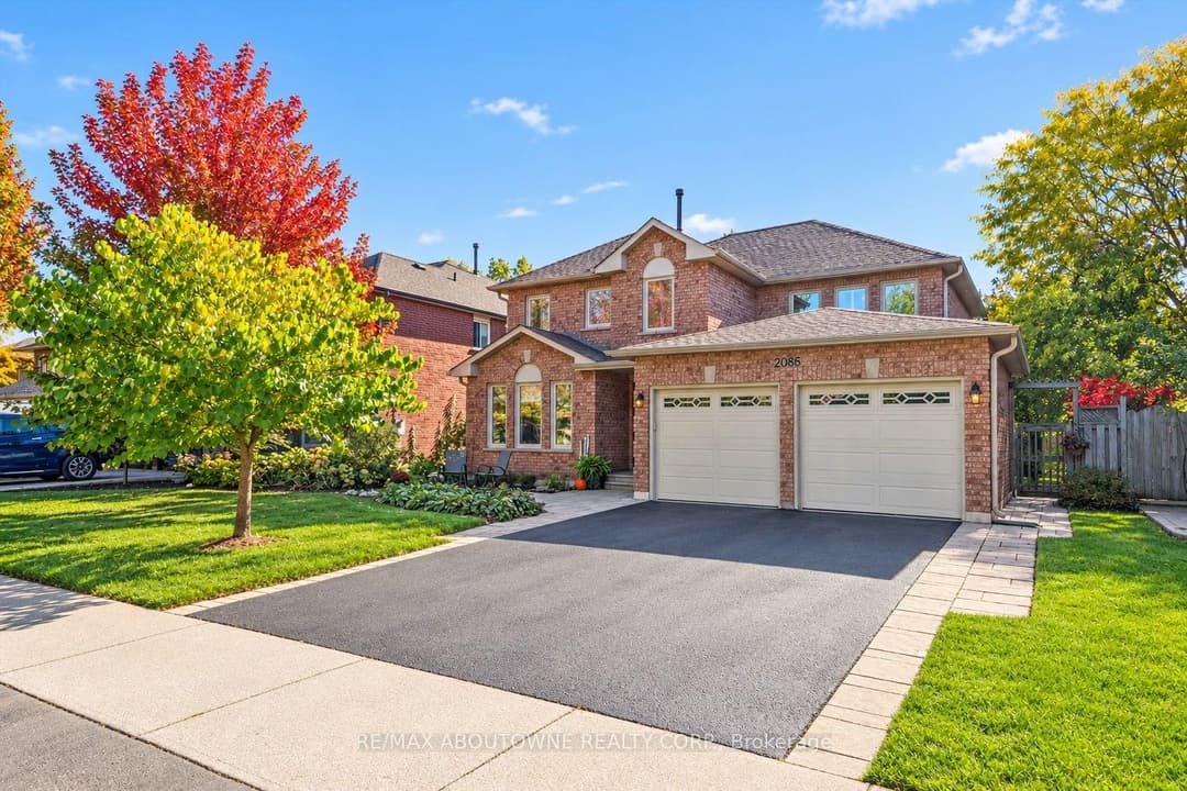 2086 Sprucedale Drive, Oakville
