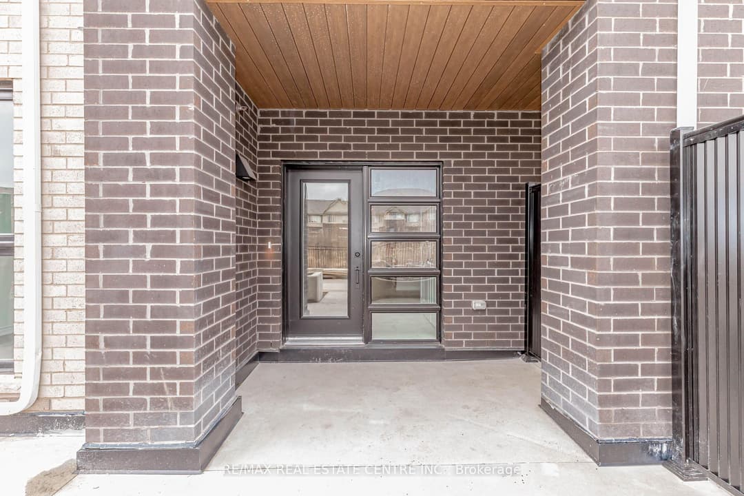 349 Wheat Boom Drive Unit 121, Oakville