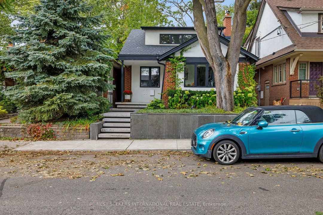 30 Duart Park Road, The Beaches / Upper Beaches