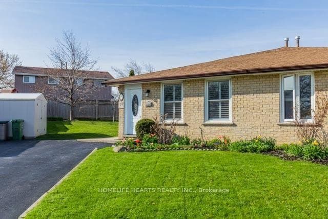 19 Hopewell Crescent, Hamilton