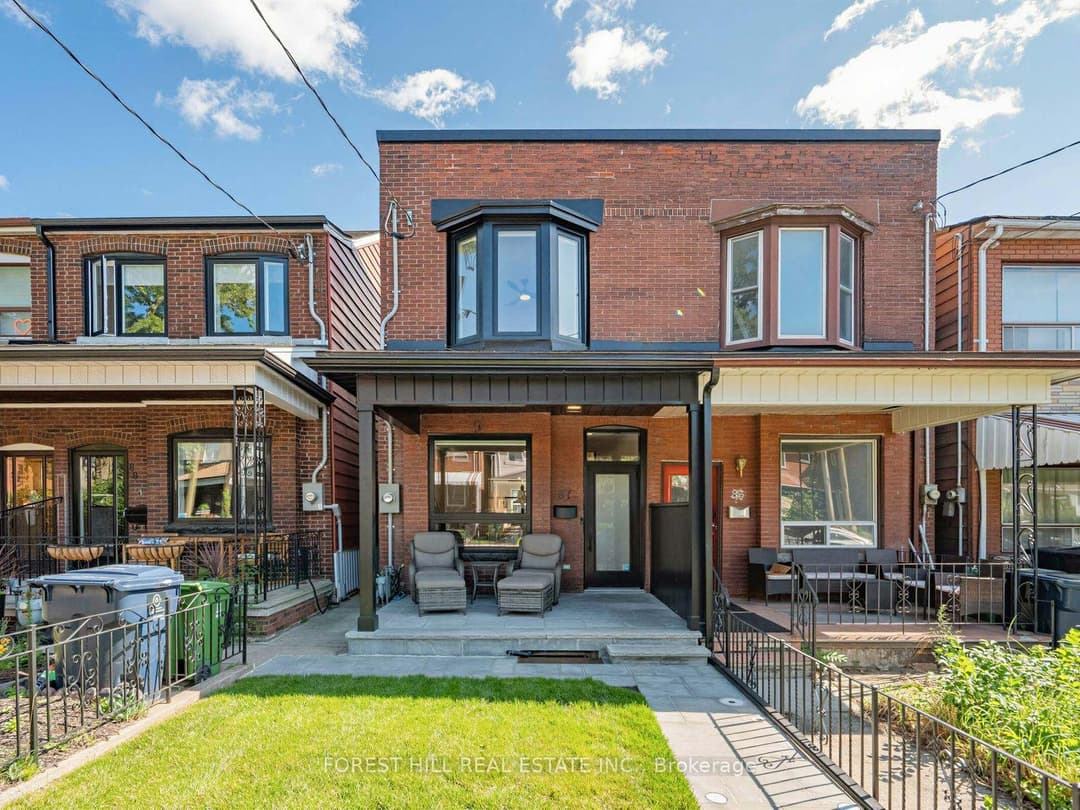 87 Palmerston Avenue, Downtown Toronto / Waterfront