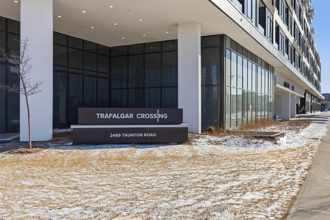 2489 Taunton Road Unit 713, Oakville