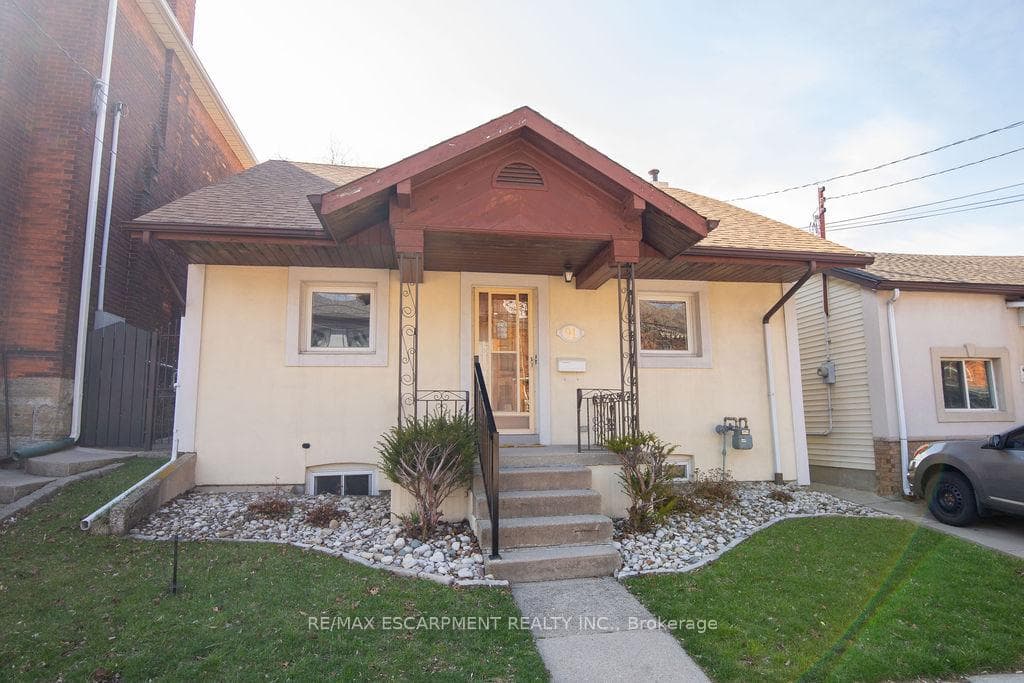 91 Pearl Street, Hamilton