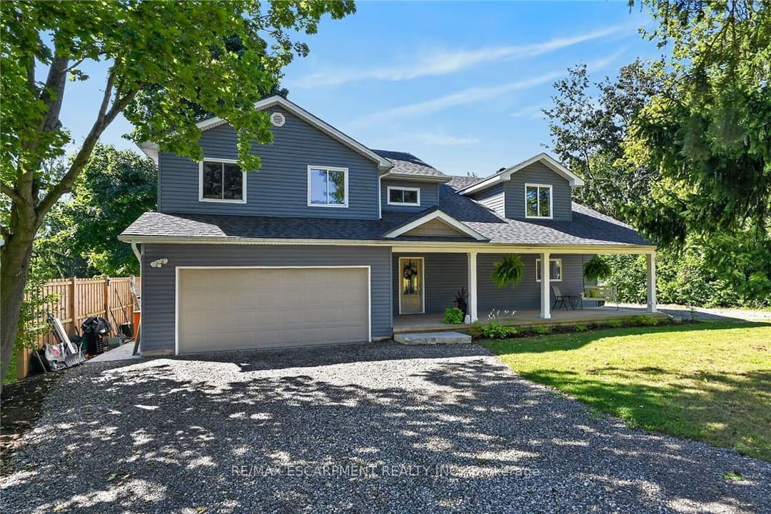 8105 Leeming Road, Hamilton