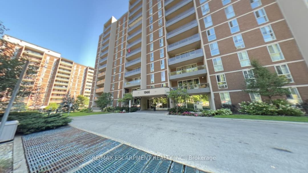 1966 Main Street Unit 306, Hamilton