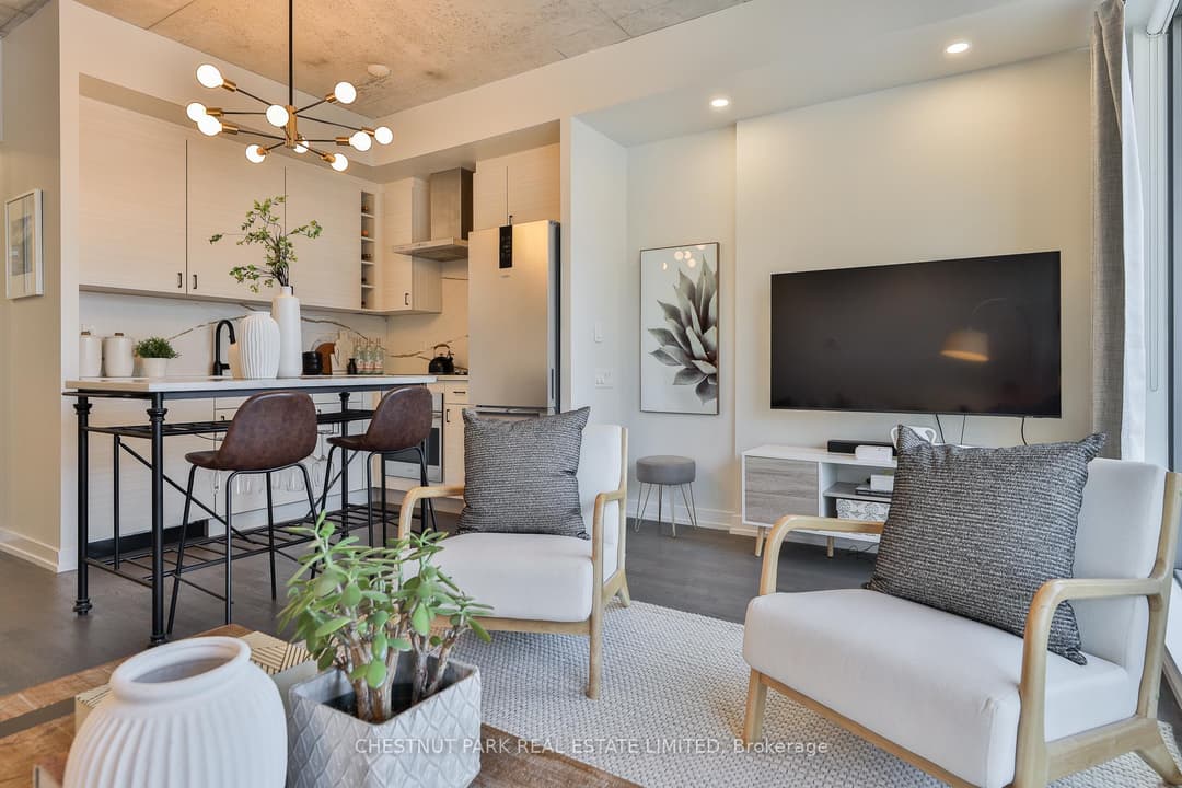 461 Adelaide Street Unit 434, Downtown Toronto / Waterfront