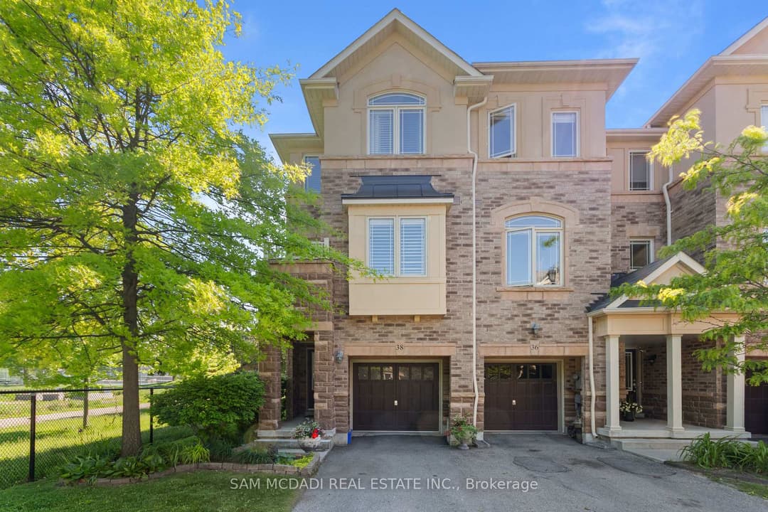 6625 Falconer Drive Unit 38, Mississauga
