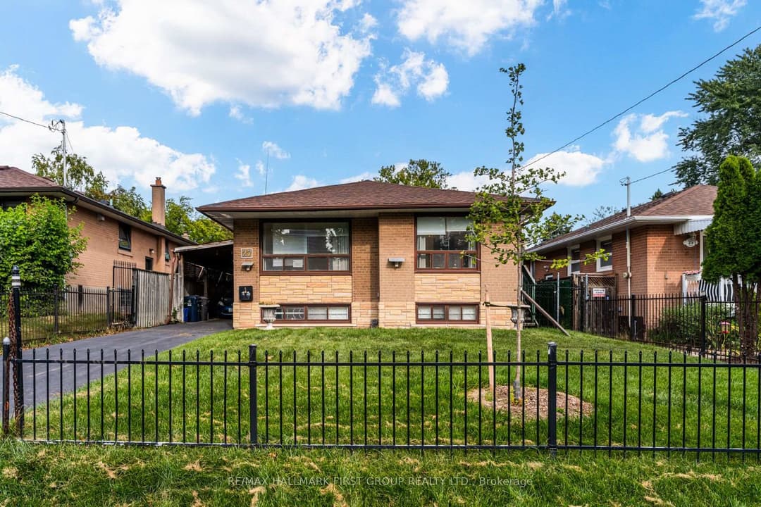 27 Nipissing Drive, Etobicoke (Islington / Rexdale)