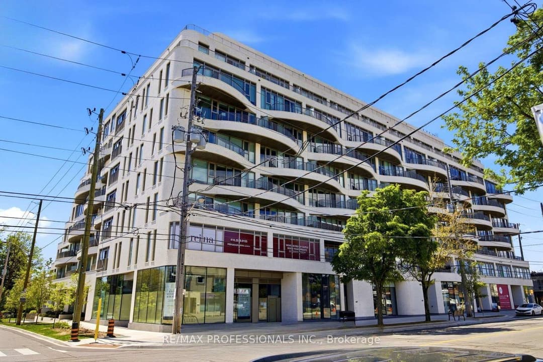 689 The Queensway Street Unit 301, Corso Italia / Dufferin Grove