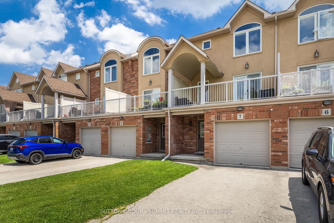 1253 SILVAN FOREST Drive Unit 7, Burlington