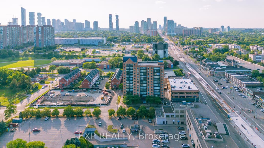 25 Agnes Street Unit 202, Mississauga