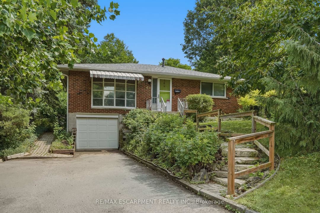 44 McDonald Court, Hamilton