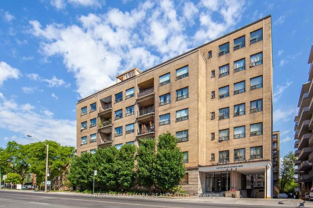 660 Eglinton Avenue Unit 408, Lawrence Park / Bedford Park