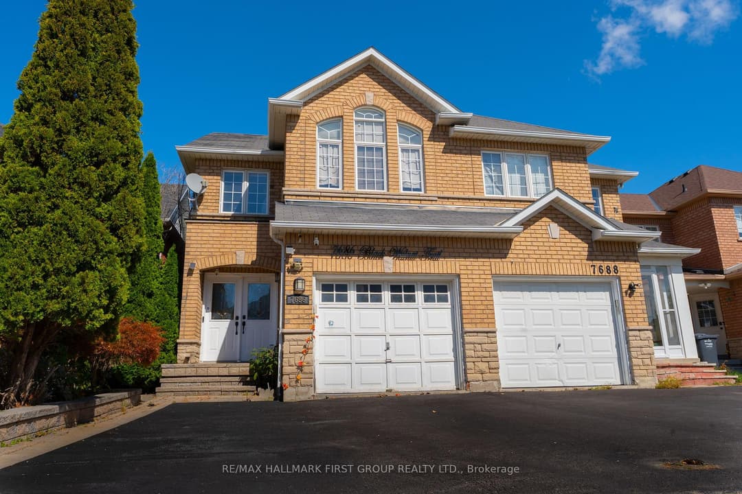 7686 Black Walnut Trail, Mississauga