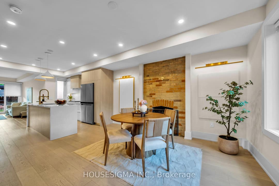 274 Roxton Road, Downtown Toronto / Waterfront