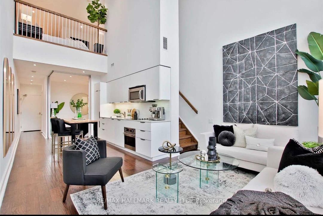 5 Hanna Avenue Unit 108, Downtown Toronto / Waterfront