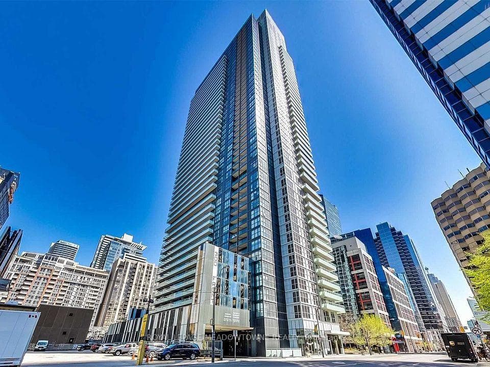 300 Front Street Unit 601, Downtown Toronto / Waterfront