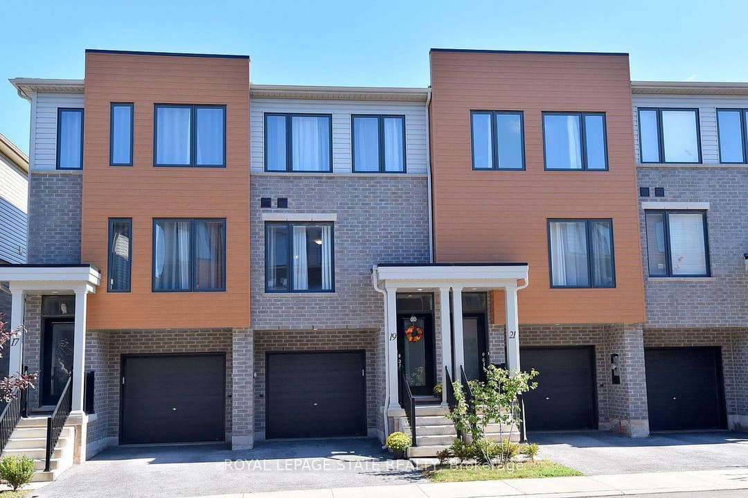 19 Radison Lane, Hamilton