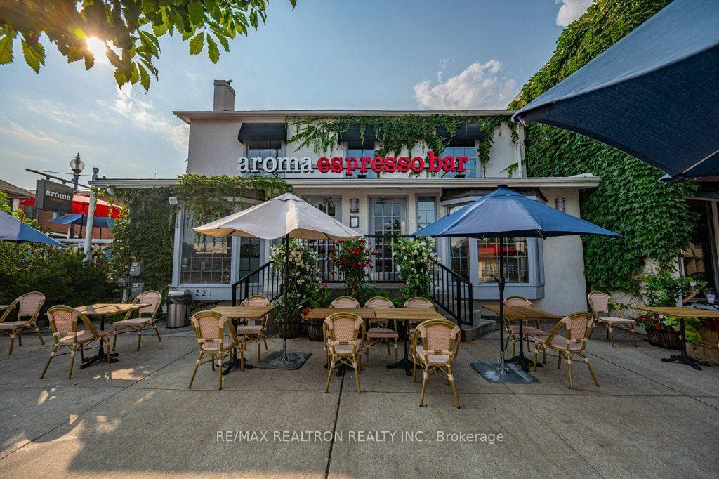 321 Lakeshore Road, Oakville