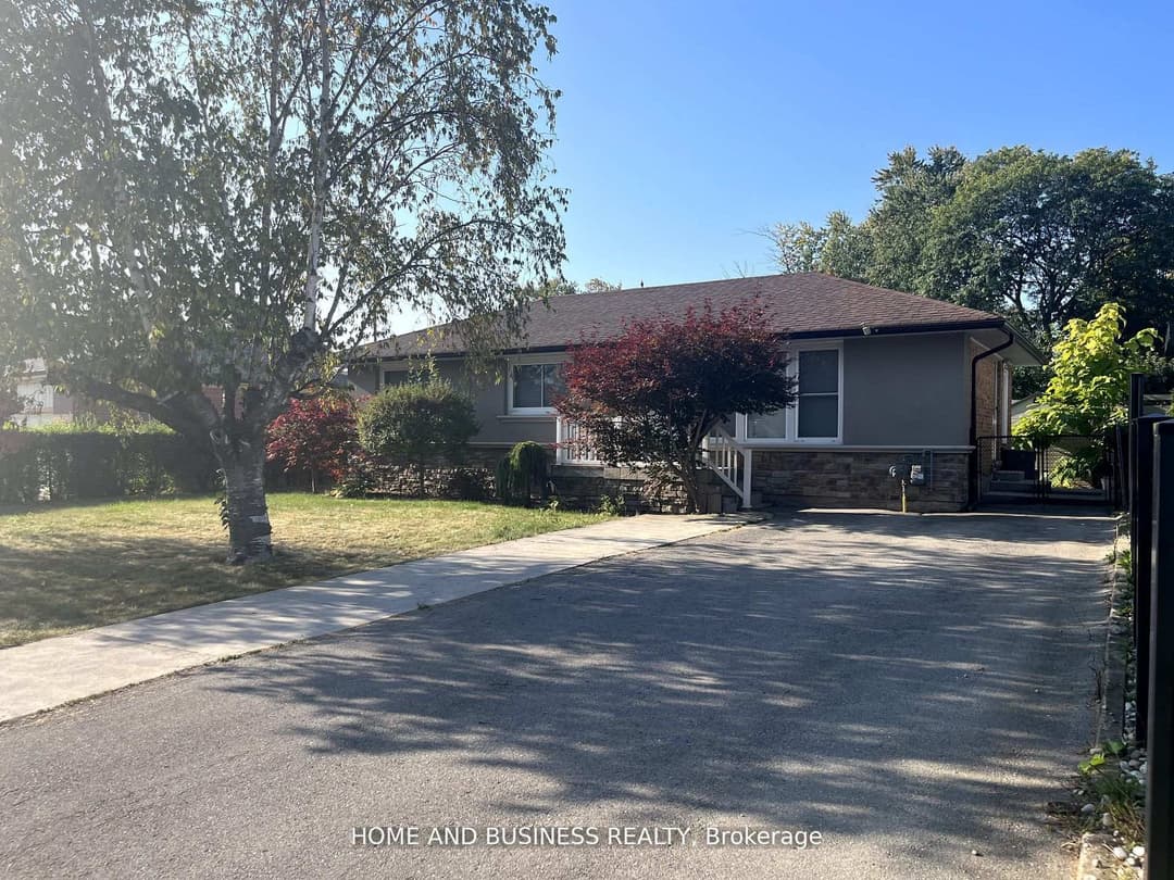 376 Ashbury Road, Oakville