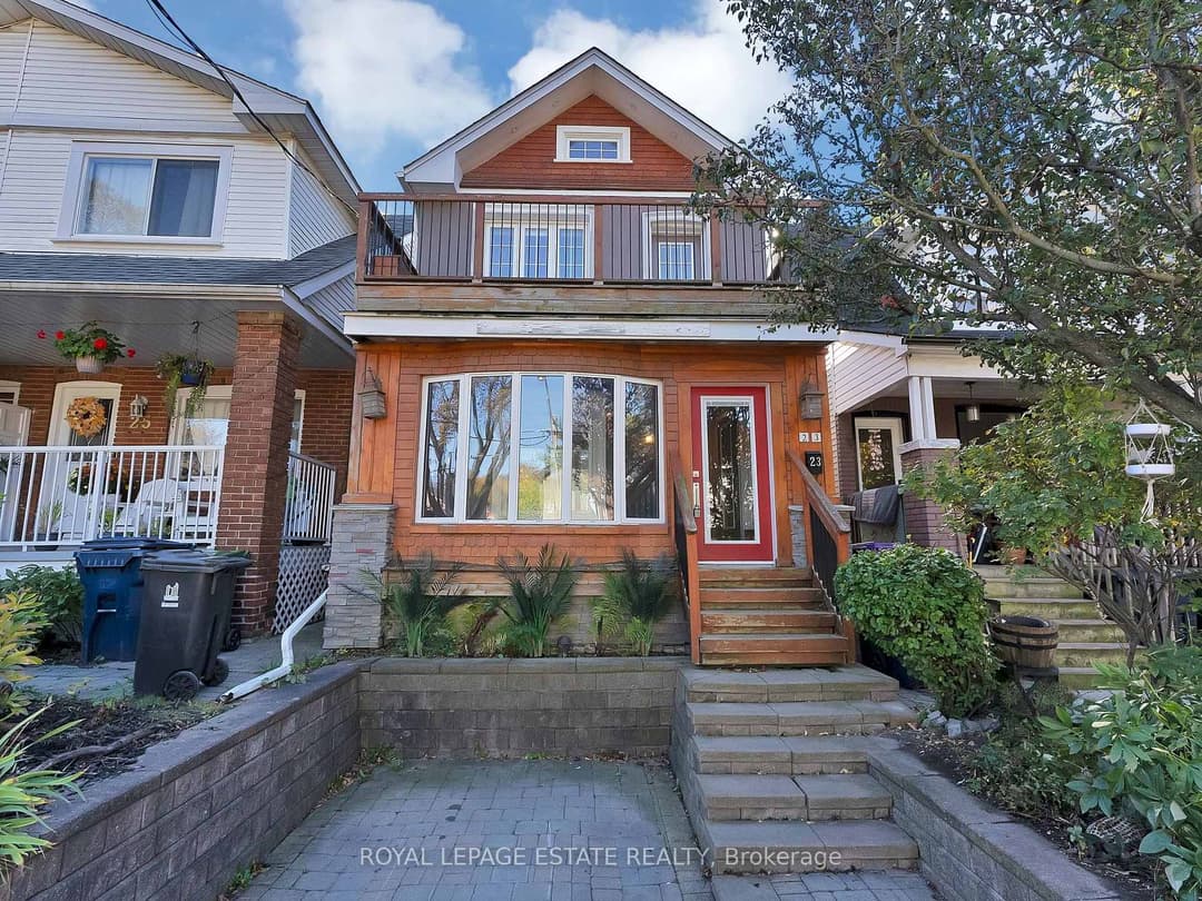 23 Norway Avenue, The Beaches / Upper Beaches