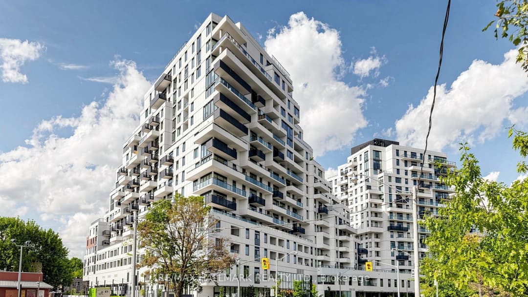 1050 Eastern Avenue Unit 823, The Beaches / Upper Beaches