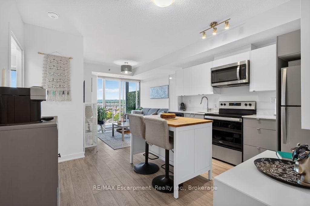 3200 Dakota Common Unit B717, Burlington