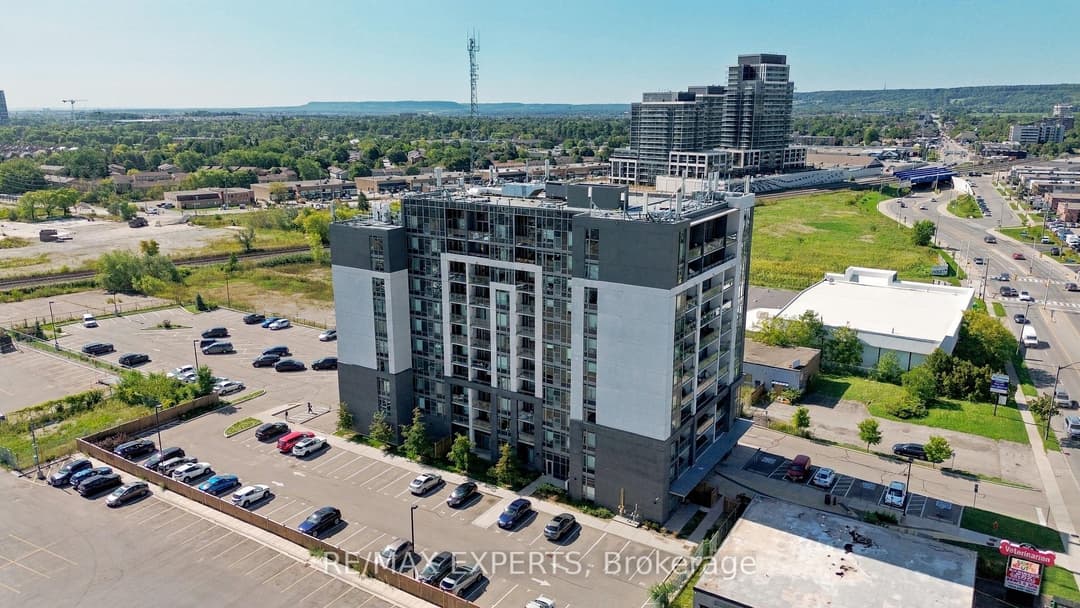 716 Main Street Unit 210, Milton